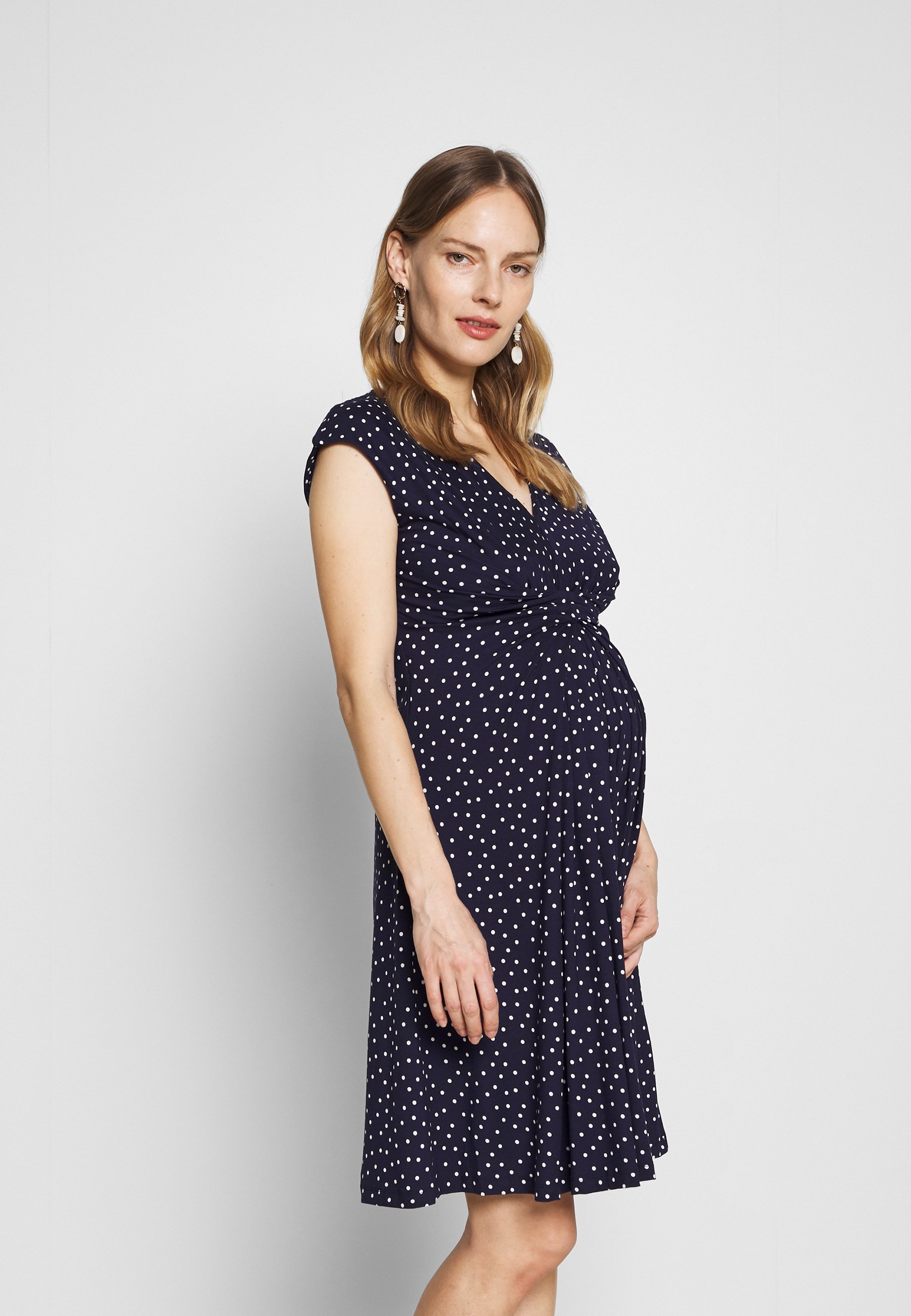 Seraphine CECILE PLEAT DETAIL DRESS Jerseykjole navy Seraphine BEA MIDI TUCK TIE DRESS - Jerseykjole - navy floral