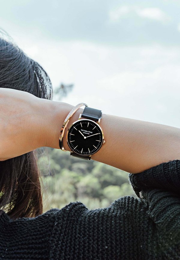 METROPOLITAN MODERN - Uhr - schwarz