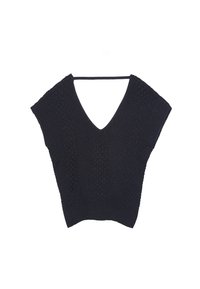 Gestructureerde zwarte gebreide top met V-hals, korte mouwen en een open rugontwerp. Heeft een losse pasvorm en een geribde zoom.