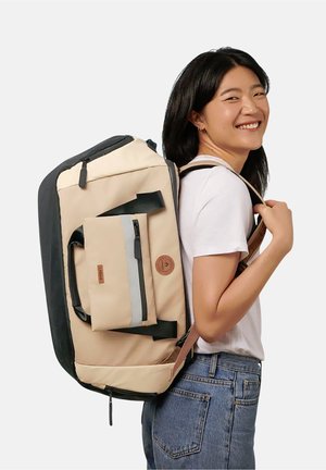 Cabaia, EXPLORER CAP BRETON UNISEX - Sac pour chaussures - camel