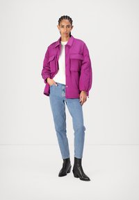 American Vintage IFABAY - Casaco leve - purple