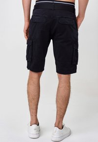 INDICODE JEANS BLIXT - Kratke hlače - black