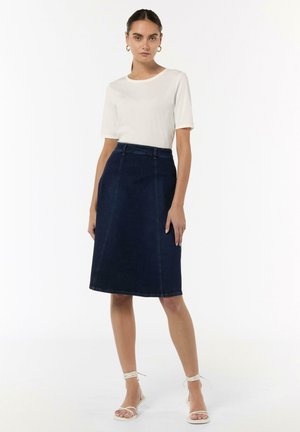 comma MIT RUNDHALSAUSSCHNITT - Basic T-shirt - weiß