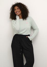 Kaffe Curve KCLIA - Langarmshirt - chalk granite green pink heart