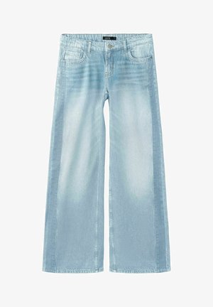 Lyseblå jeans med vide ben, falmet forside, femlommers design, knaplukning og syninger langs benene.