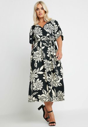 Yours Clothing FLORAL PRINT TEXTURED WRAP - Trikoomekko - black