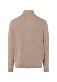 Beiger Strickpullover mit langen Ärmeln, einem hohen Kragen sowie gerippten Bündchen an Ärmeln und Bund, dazu strukturierter Stoff, gezeigt von hinten.