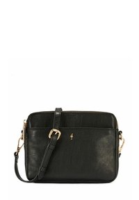 Czarna skórzana torebka na ramię z złotym wykończeniem, z zapięciem na zamek i regulowanym paskiem, charakteryzująca się teksturowaną powierzchnią i detalem z logo.