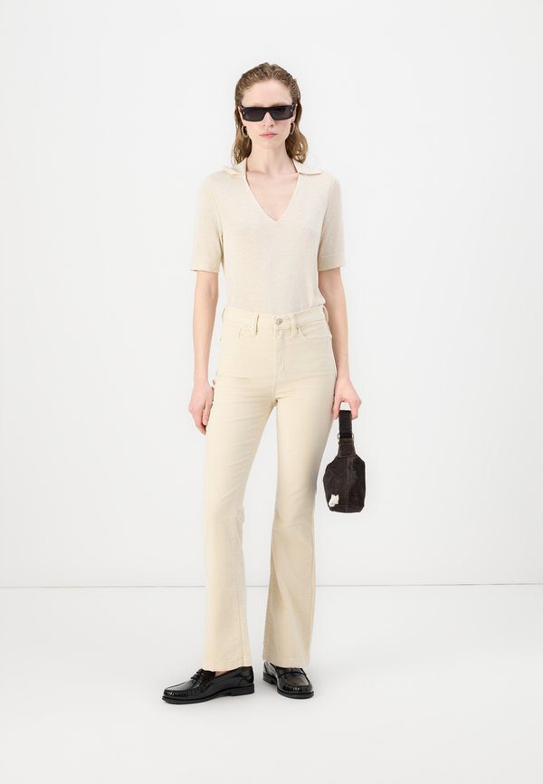 BABY HIGH RISE FLARE - Trousers - vanilla bean2