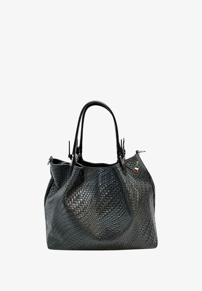 Zwarte geweven handtas met gladde leren handvatten, een ingewikkeld patroon en een kleine Italiaanse vlagaccent. Ritsluiting aan de bovenkant.
