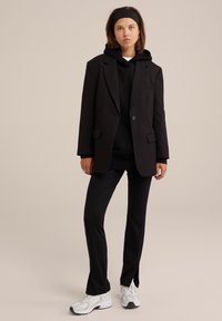 WE Fashion Pulover s kapuco - black