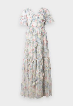 Vestido maxi de tela translúcida con un estampado floral en colores pastel. Cuenta con volantes en capas y mangas cortas abullonadas, diseño de escote en V.