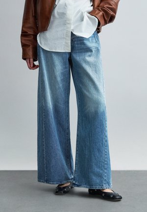 THE PIPE DREAM BUTTON SNEAK SUPERIORE - Wide leg - blue denim