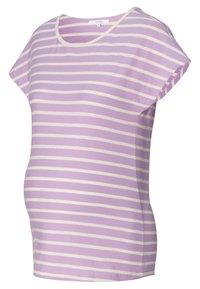 Camiseta de maternidade riscada em lilás e creme, com um corte descontraído, gola redonda e mangas curtas; feita de um tecido macio e elástico.