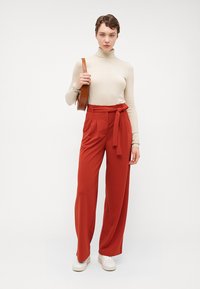 Anna Field Tall Hlače - dark red