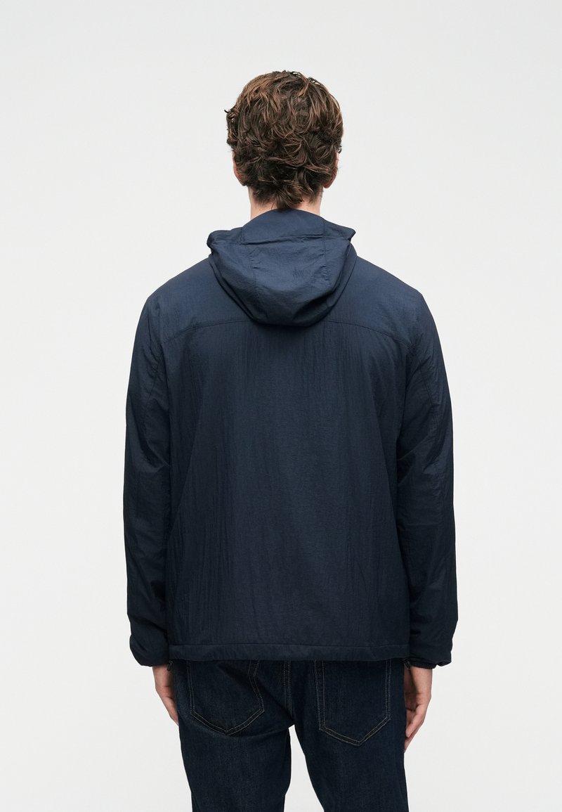 Tommy Jeans CHICAGO JACKET - Mezisezónní bunda - dark night navy