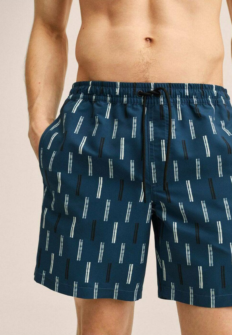 Herren Badehosen | Mango XARRACA Badeshorts petrol blauw/dunkelblau - MW07562 Herren Badehosen | Mango XARRACA Badeshorts petrol blauw/dunkelblau - MW07562