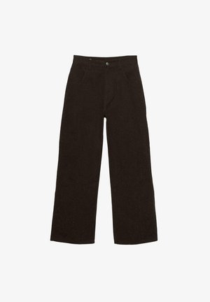 Pantaloni neri a gamba larga con vita alta, bottone frontale, passanti per la cintura e tasche laterali, adagiati su uno sfondo bianco.