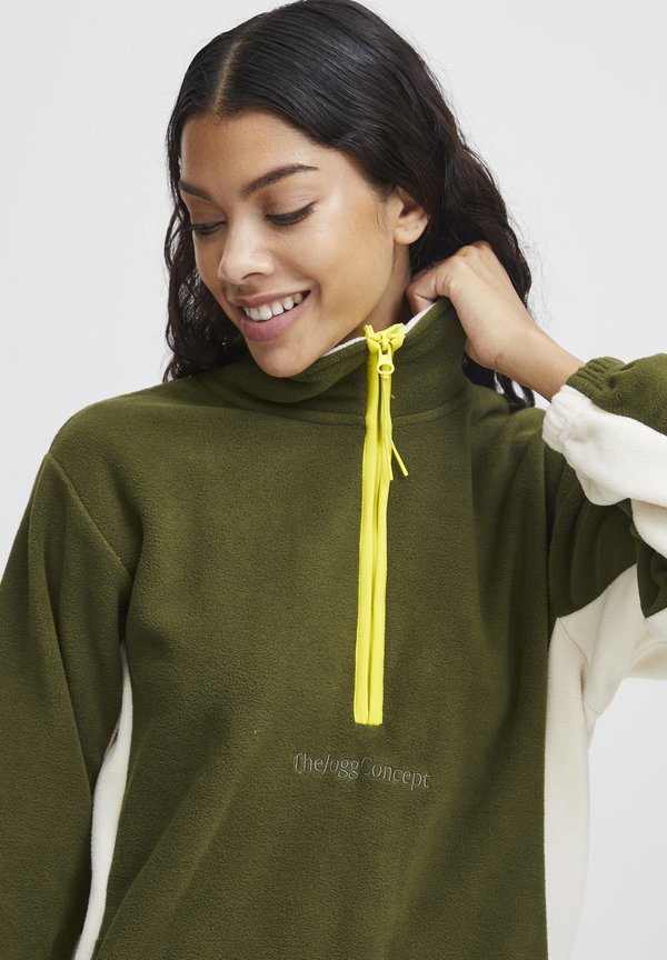 JCCLARA - Fleece jumper2