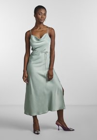 YAS YASTHEA STRAP DRESS - Koktailové šaty/večierkové šaty - green milieu