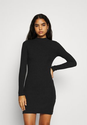Shift dress - black