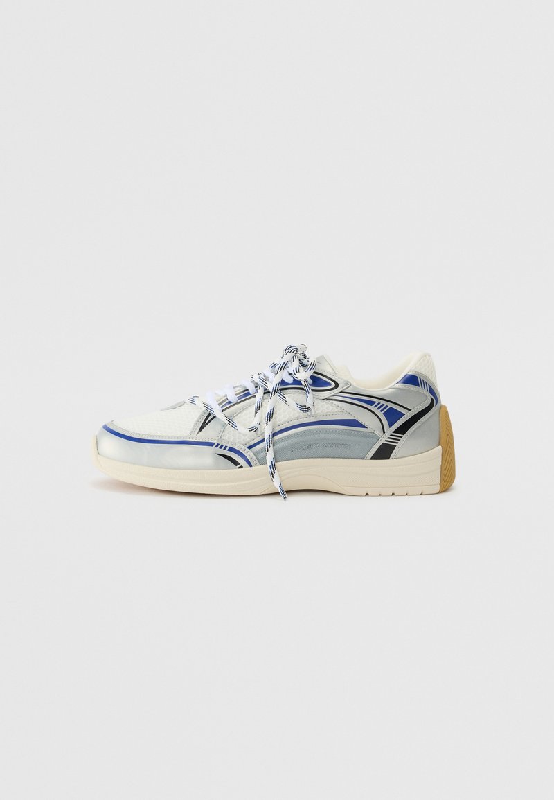 Giuseppe Zanotti - Matalavartiset tennarit - white, Suurenna