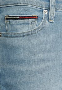 Tommy Jeans Džinsiniai šortai - blue