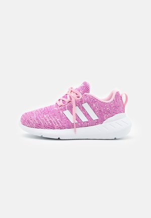 SWIFT RUN 22 UNISEX - Tenisky - true pink/footwear white/vivid pink