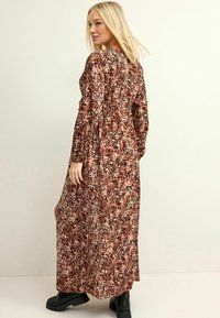 Next MATERNITY - Vestito lungo - animal print