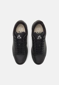 le coq sportif COURT UNISEX - Baskets basses - triple black