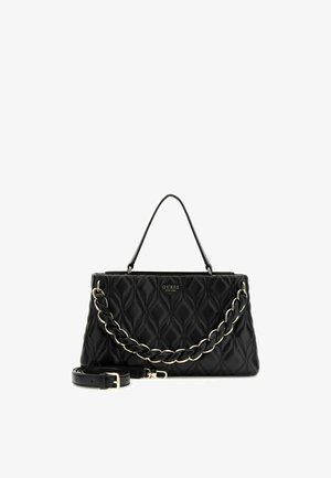 Sac à main matelassé noir Guess avec doubles poignées, détail chaîne dorée et bandoulière détachable placé devant sur fond blanc.