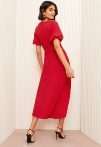 Friends Like These REGULAR FIT - SHORT SLEEVE - Denní šaty - red