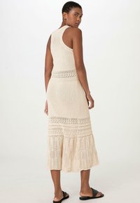 hessnatur Strickkleid - natur