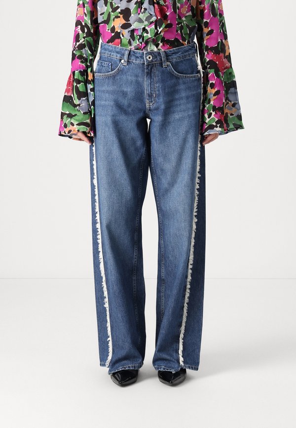 MR RELAXED SEAMED - Jeans Relaxed Fit