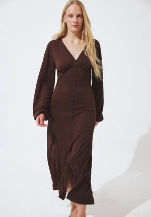 BALLOON SLEEVE BUTTON - Vestito lungo - brown