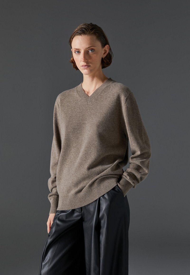Zign Studio Vesta - taupe