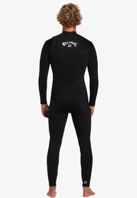 Billabong 4/3MM FOIL - CHEST ZIP - Plavky - blk
