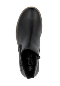 Bottine en cuir noir avec un bout rond, fermeture éclair et semelle en caoutchouc marron. L'intérieur présente un rembourrage doux et un logo visible à l'intérieur.