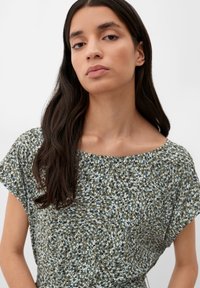 s.Oliver MIT BINDE-DETAIL - Sukienka letnia