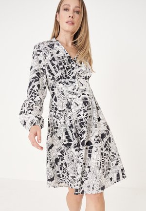 Camomilla Italia AMIN LUNGO - Robe chemise - white