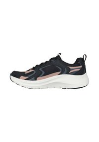 Scarpa sportiva nera con accenti rosa e grigi, tomaia in rete, suola intermedia bianca ammortizzata e suola esterna testurizzata per aderenza. Chiusura con lacci.