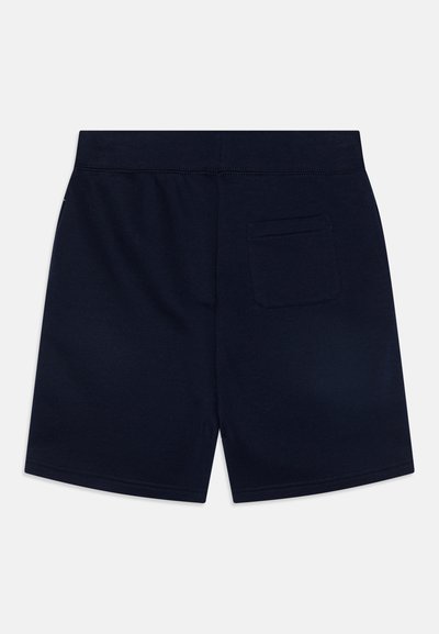 Mörkblå bomullsshorts med elastisk midja och en bakficka. Slät textur, avslappnad passform och inga synliga mönster eller detaljer.