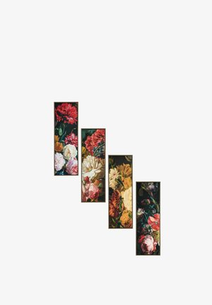 Next, SET OF 4 DRAMATIC FLORAL HAND PAINT DETAIL WALL ART UNISEX - Decoration - multi