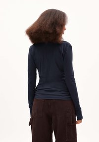 ARMEDANGELS ENRICCAA SOFT - Langarmshirt - night sky