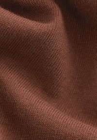 Next Nyomott mintás póló - rust red