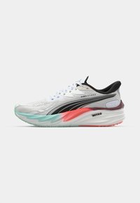 VELOCITY NITRO 4 HYROX - Træningssko - whitemint meltglowing red