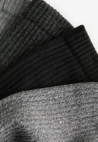 Next HEAVYWEIGHT FOUR PACK - Zoknik - grey black