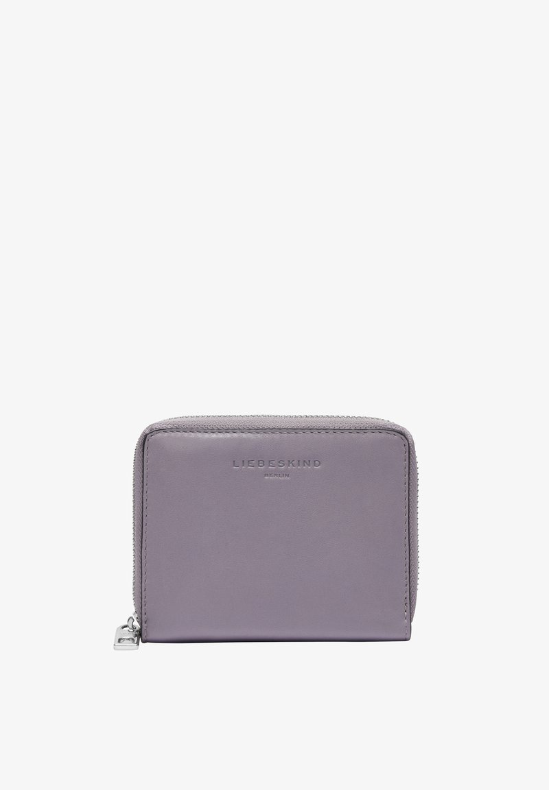 Portefeuille en cuir violet avec une texture lisse, fermeture éclair et logo en relief sur le devant. Design rectangulaire compact avec quincaillerie en argent.