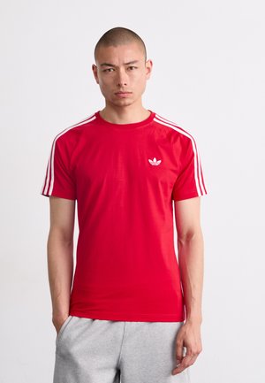 adidas Originals TIGHT TEE - T-shirt print - better scarlet/white