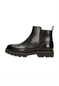 Černá kožená kotníková bota s hladkým povrchem, elastickými bočními panely, kulatou špičkou a robustní gumovou podrážkou s hlubokým vzorkem.